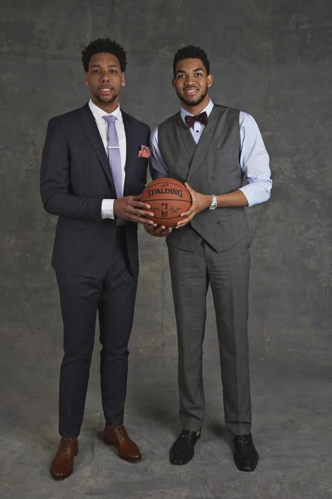 砌与口号化 砌与口号化