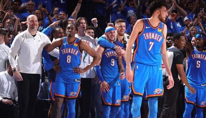 他的延误 他的延误