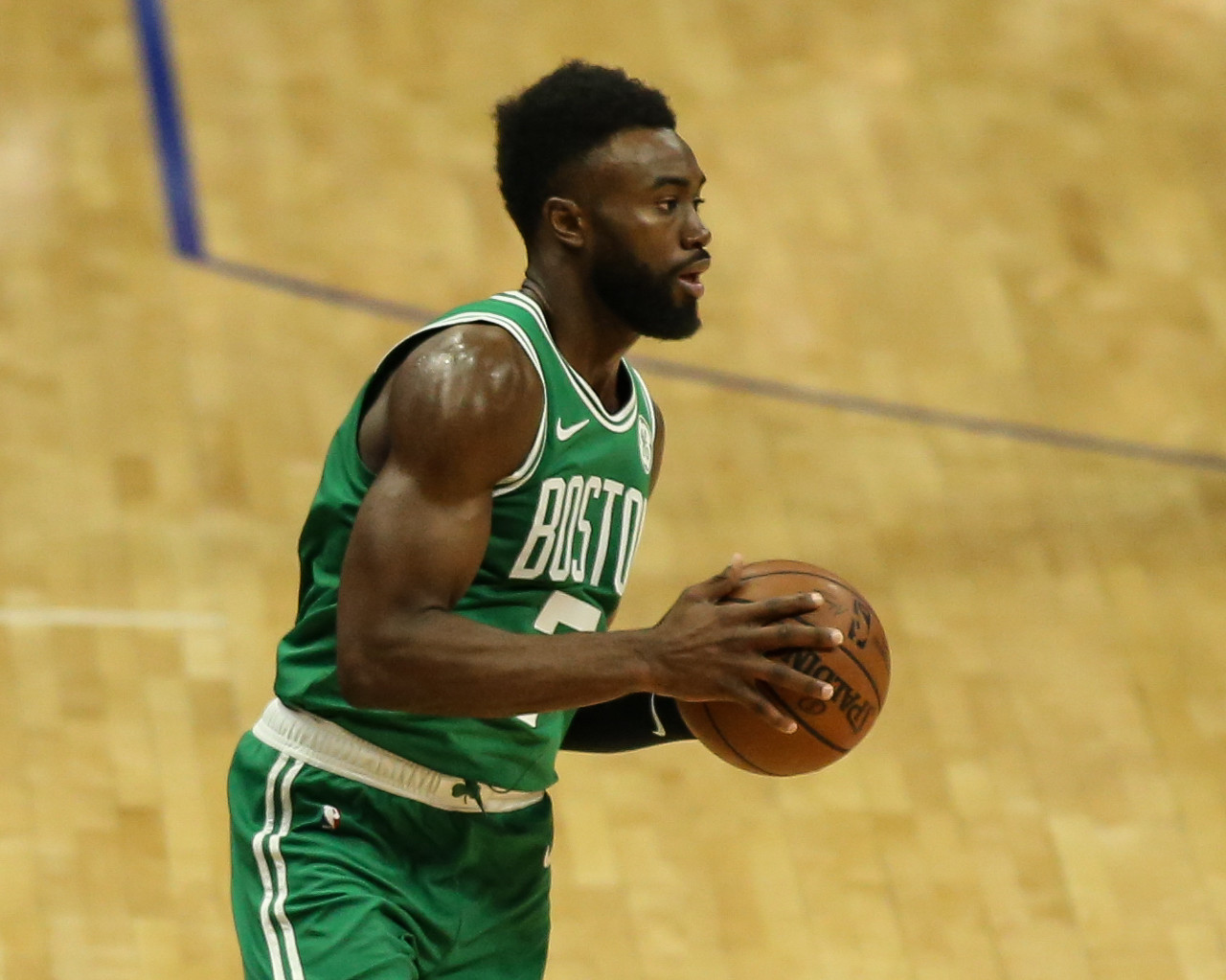 由谁决定 由谁决定