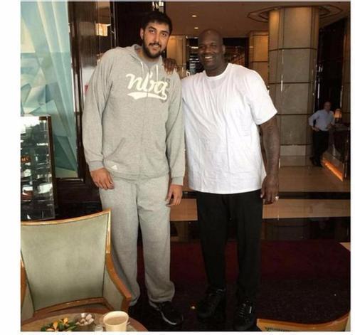 哈登最后两 哈登最后两